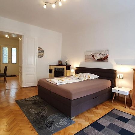 Gorgeous Viennese Apartment 10 Min To City Center Eksteriør bilde